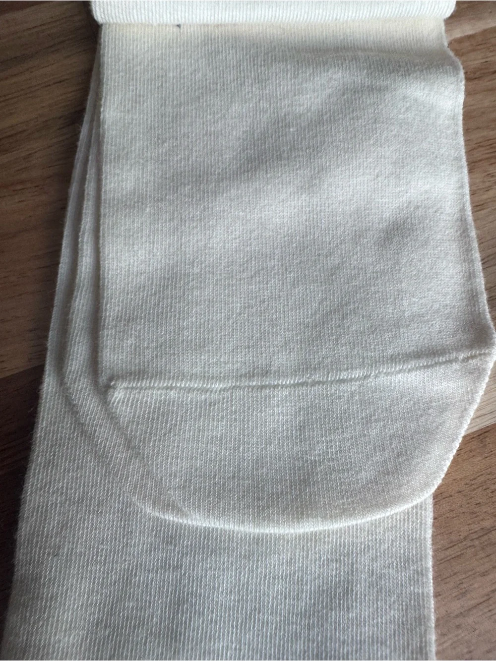 kate spade Cream Knee-High Socks with Black Bow Accents new